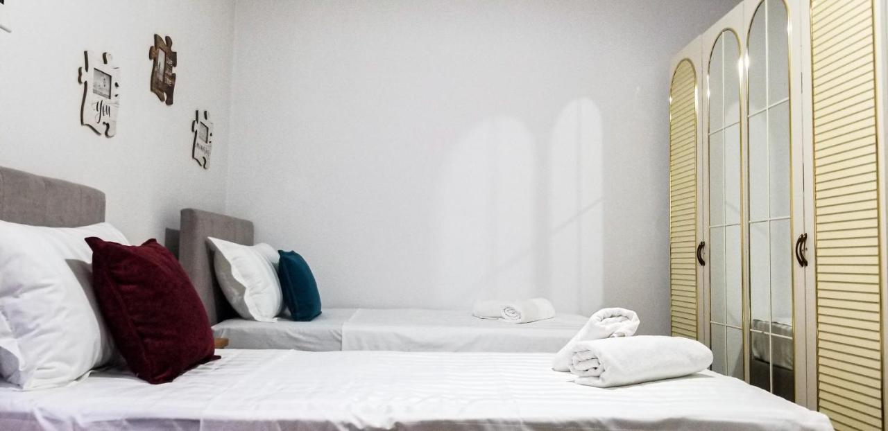 Spacious And Cozy Apartment - Ajia Apartment ティラナ エクステリア 写真